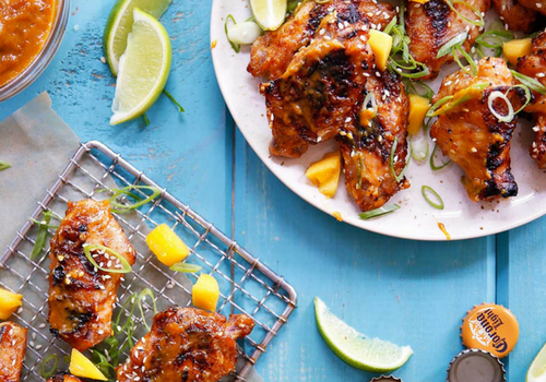 Pollo a la parrilla y mango