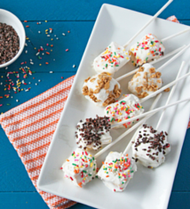 Frozen Yogurt-Dipped Mango Pops