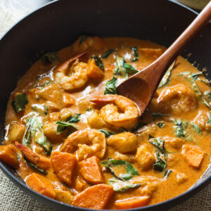 Thai Red Curry with Shrimp and Mango