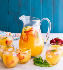 sparkling-mango-strawberry-sangria-recipe-1