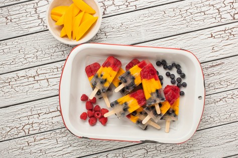 Summer mango recipes - platter of mango berry popsicles