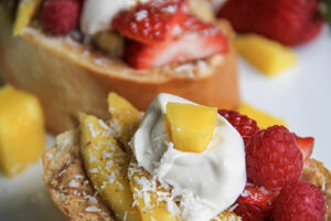Strawberry-Mango-Cinnamon-Toast
