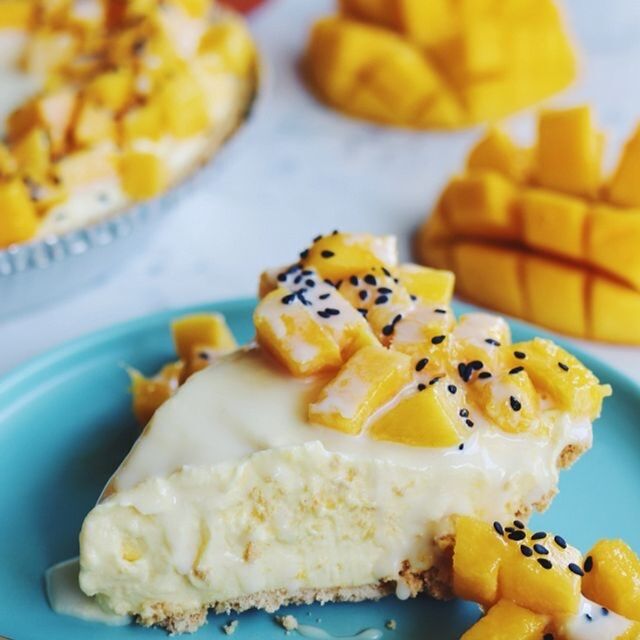 The only math we're doing this pi day is planning the amount of no bake mango sticky pie we need to make. 🥭
Check out this easy, 6 ingredient pie recipe. Link in bio!
 https://www.mango.org/recipes/no-bake-mango-sticky-pie/

#mmmango #mango #mangos #piday #alwaysmangoszn #nobake #mangopie
