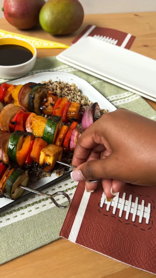 Sweet, simple and gone in a flash! 🥭 Try these Mango Skewers, the perfect easy tailgate recipe.

#mango #tailgatefood #tailgateskewers #mangoskewers #mangorecipes